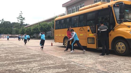 mmexport1508725943845